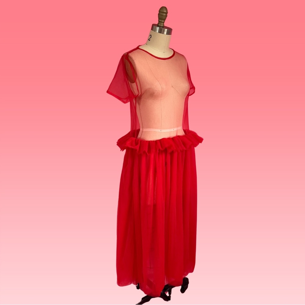 Elegant Red Midi Dress